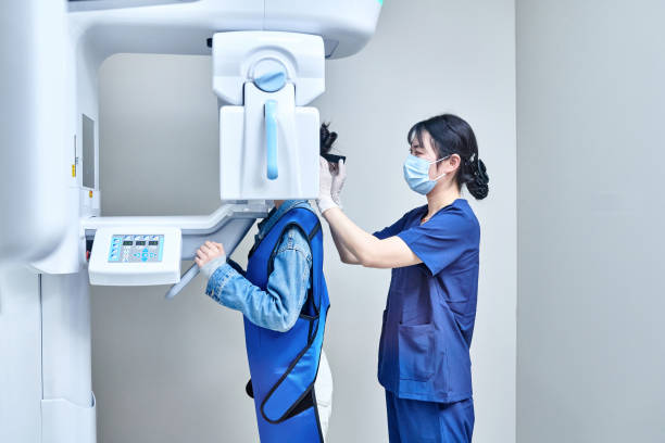 Best Emergency Dental Services for Seniors in Summit, MS